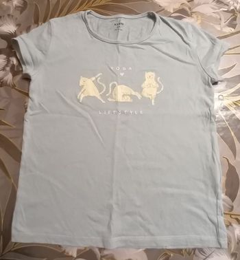 T shirt fille en 8 ans