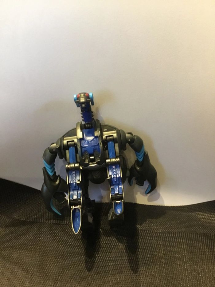 Figurine articulée Bakugan Mechtogan Titan Venexus 20cm robot - photo numéro 4
