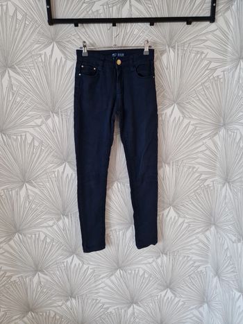 Joli pantalon bleu marine taille 36