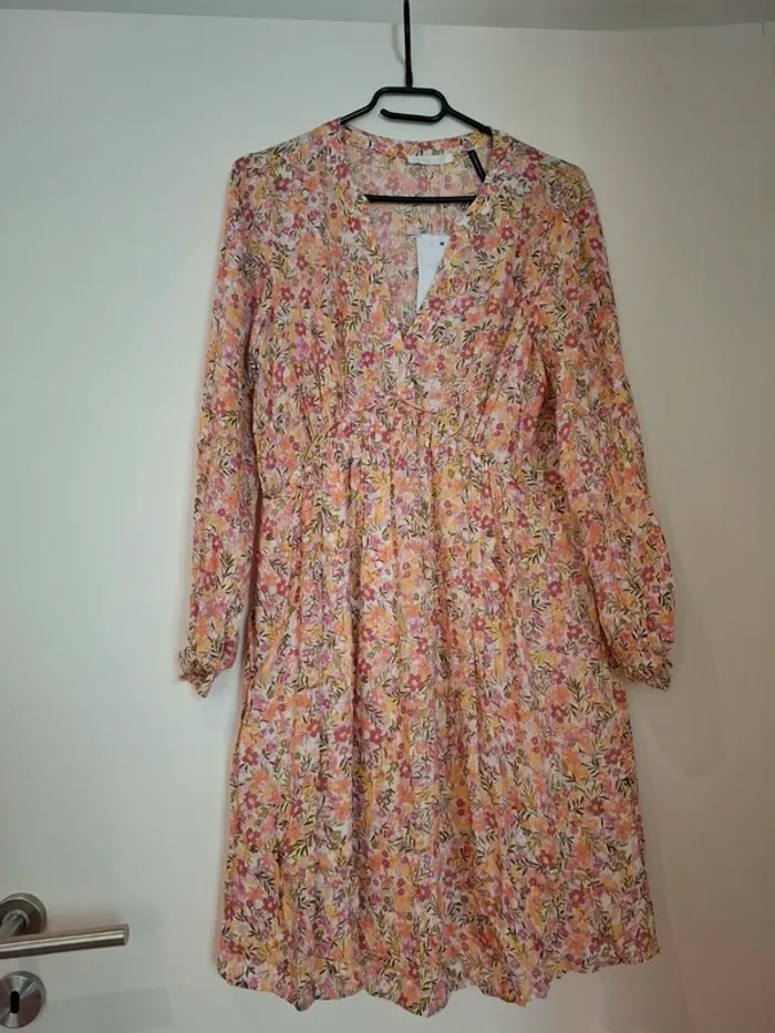 Magnifique robe fleurie "Les Petites Bombes" - Taille 36, neuve 🌸