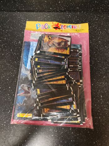 Neuf Album Panini 50 Pochettes Jurassic World Monde D'après Dinosaure 