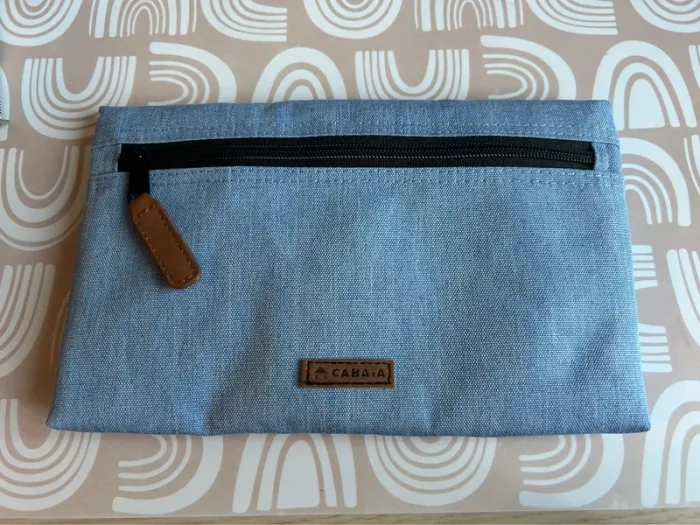 Pochette avant L Cabaïa bleu effet jean