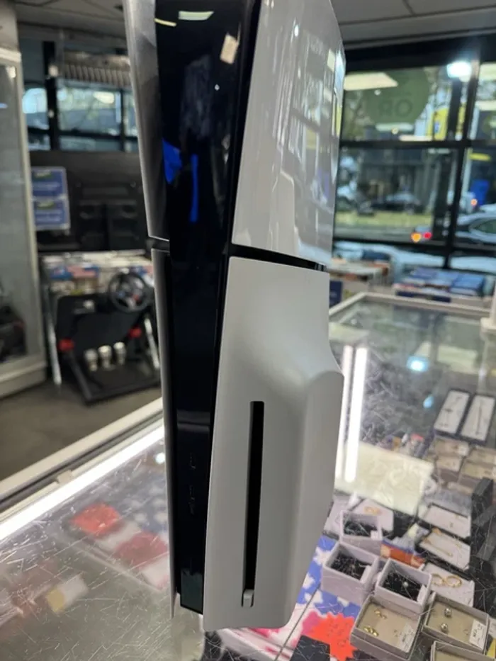 Sony Playstation 5 pro - photo numéro 6