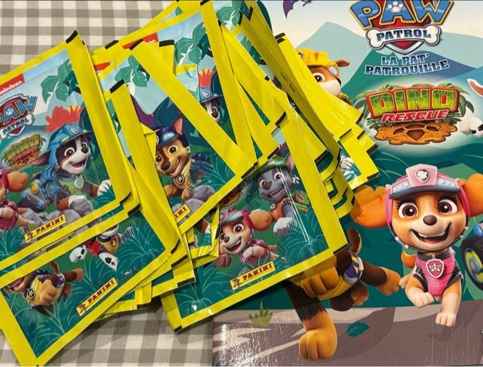 Album Panini, Pat’ Patrouille, Dino, rescue état neuf avec 39 pochettes d’images - photo numéro 2