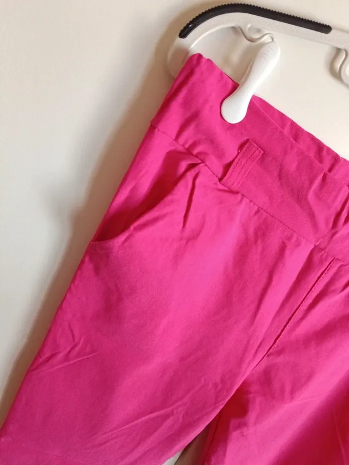 Pantalon magique fushia T4 - photo numéro 2