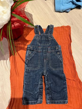 Salopette en jean vertbaudet taille 3mois 60cm