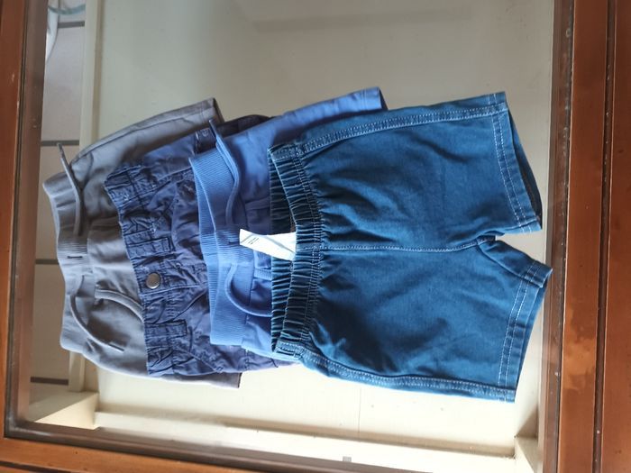 Lot de vetement bébés 6 mois - photo numéro 3