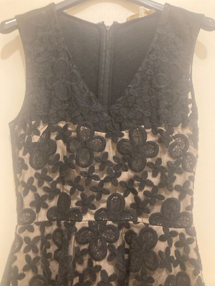 Robe Maje en dentelle - photo numéro 2