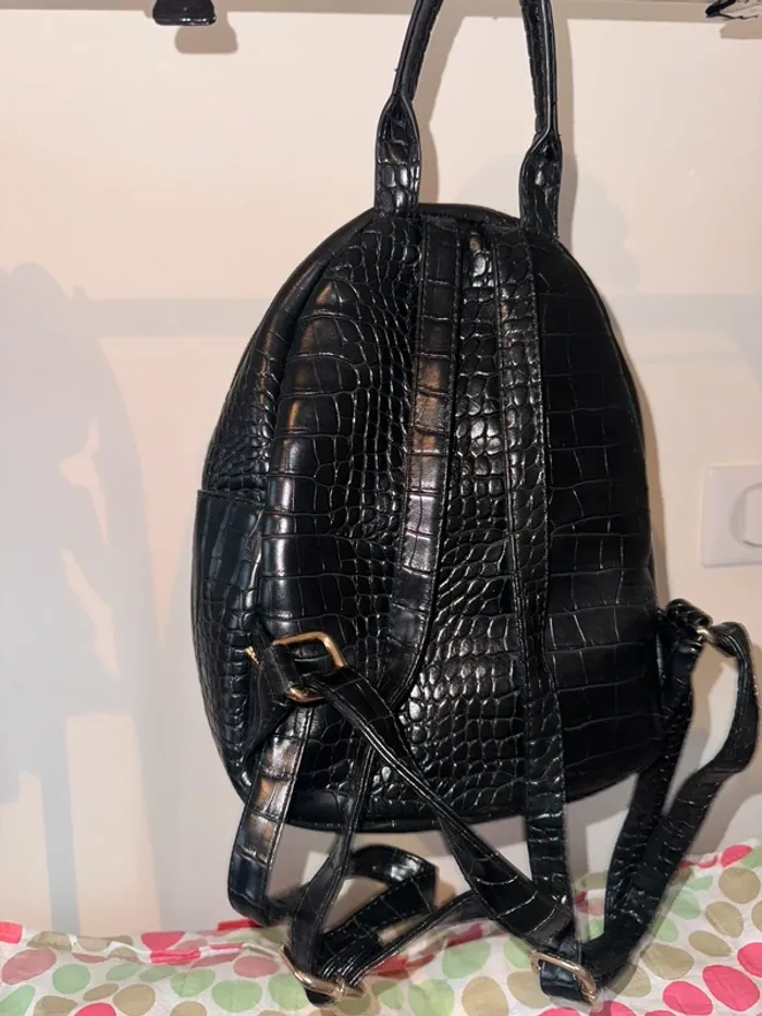 Sac à dos noir Parfois - photo numéro 2