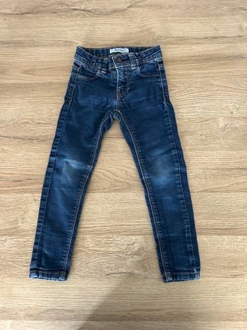 Jean fille taille 4 ans Kiabi 