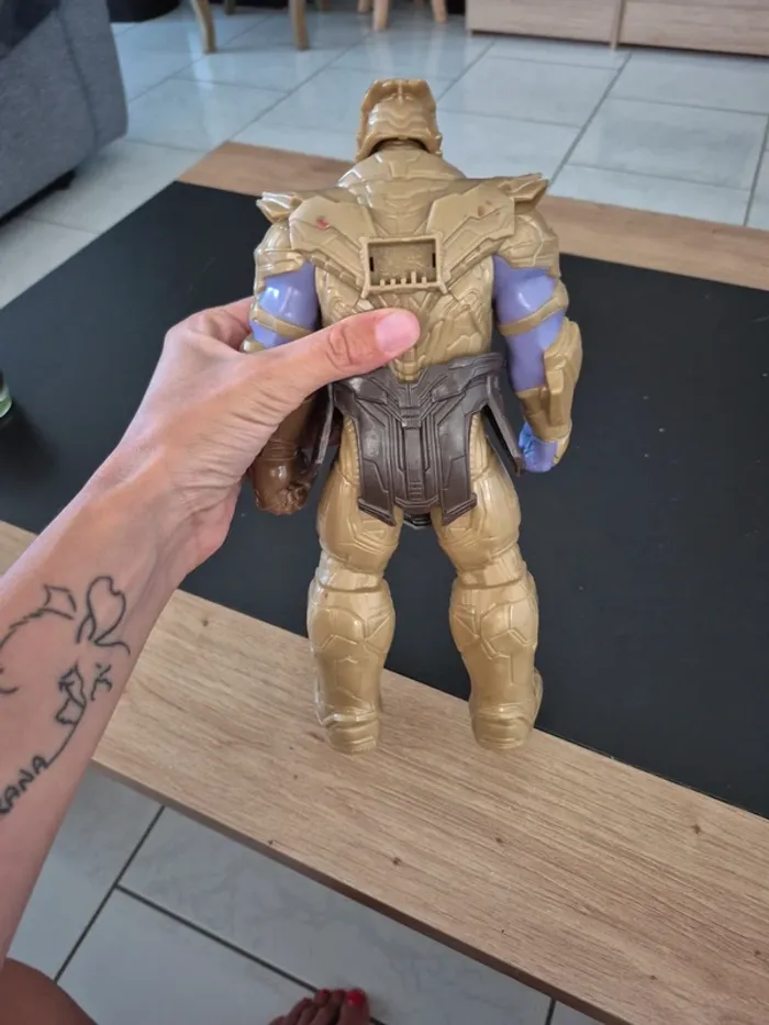 Figurine marvel thanos - photo numéro 3