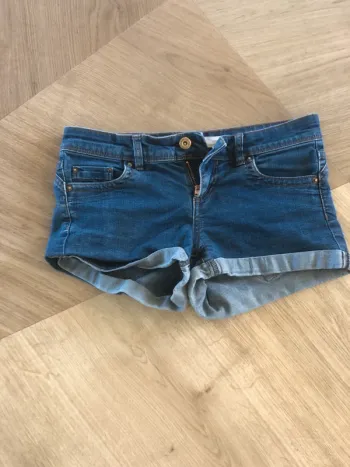 Short Jean