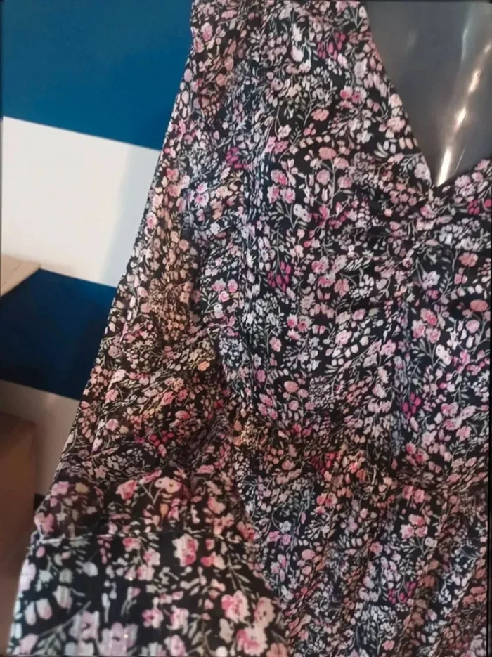 Robe longues manches longues fleuri Kiabi femme taille 40 - photo numéro 2