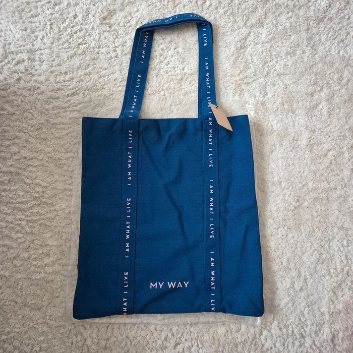 Tote bag neuf avec étiquette bleu marine - Giorgio Armani - photo numéro 6