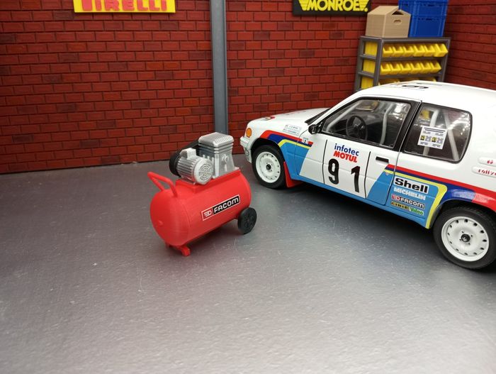Compresseur pour diorama 1/18. - photo numéro 2