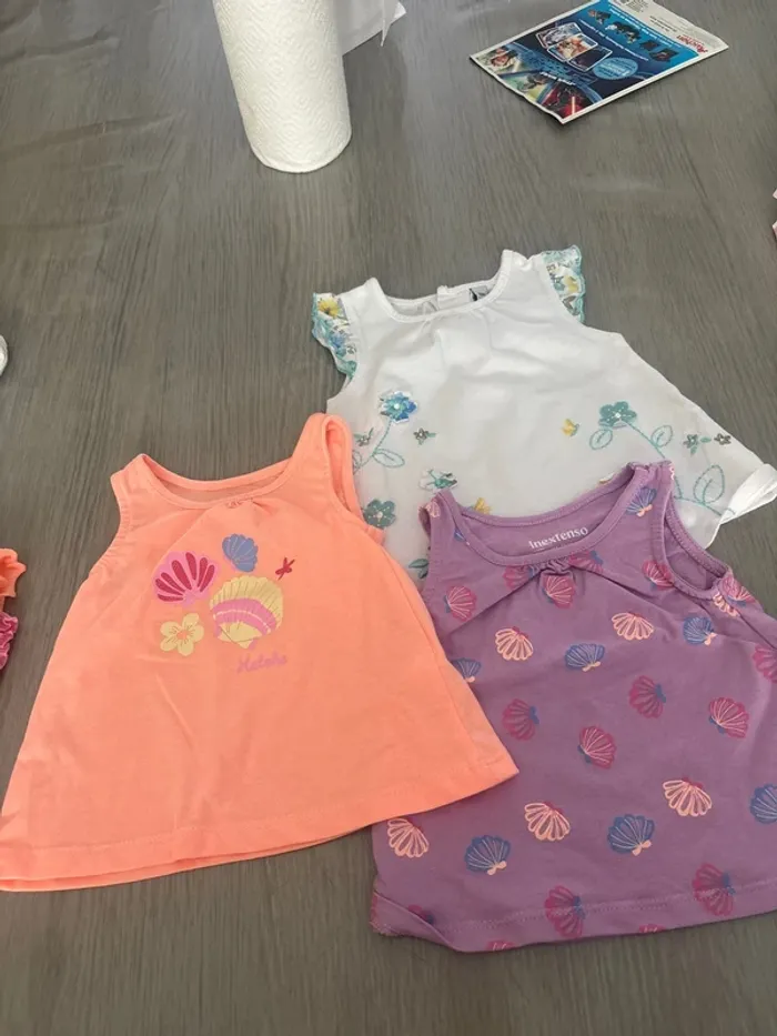 Lot t shirt 6 mois