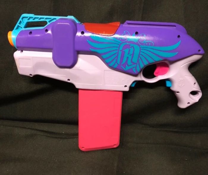 Pistolet et arc nerf - photo numéro 2