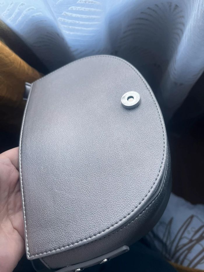 Sac à main gris taupe irisée - photo numéro 3