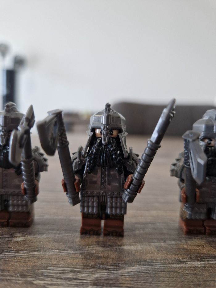Figurines type lego 5 guerriers nains seigneur des anneaux / hobbit - photo numéro 2