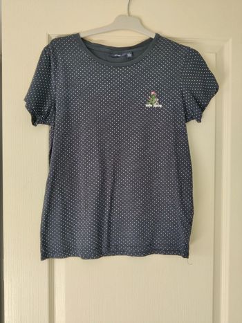 Tee shirt