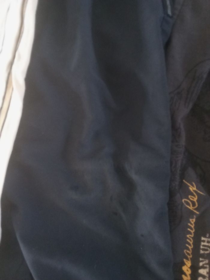 Lot 19 pièces  vêtements  5 ans garçon - photo numéro 3