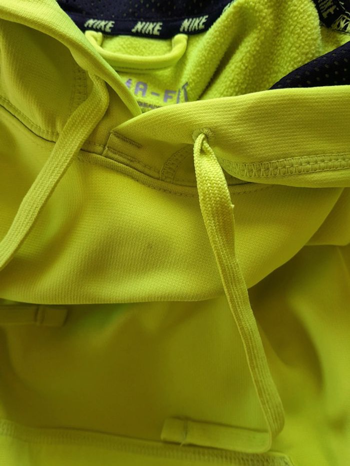Beau sweat capuche  hoodies Nike jaune fluo - photo numéro 10