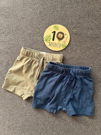 Lot short bébé 1mois 