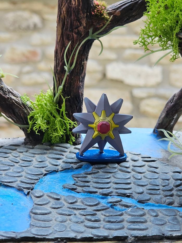 Super figurine Pokemon Nintendo tomy C.G.T.S.J staros