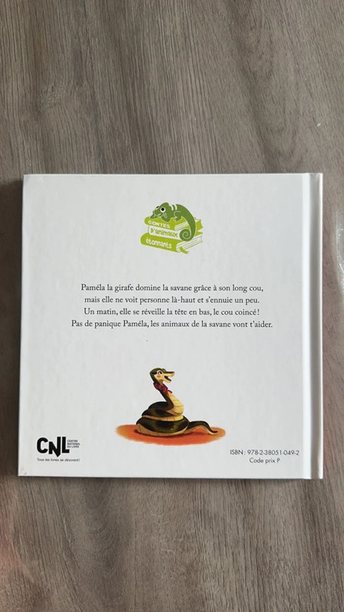Livre macdo la girafe qui avait un torticolis - photo numéro 2