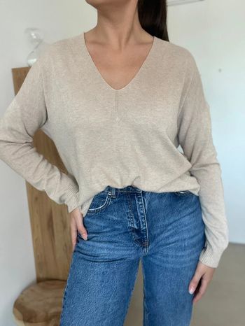 Pull col V beige Cécile Wang