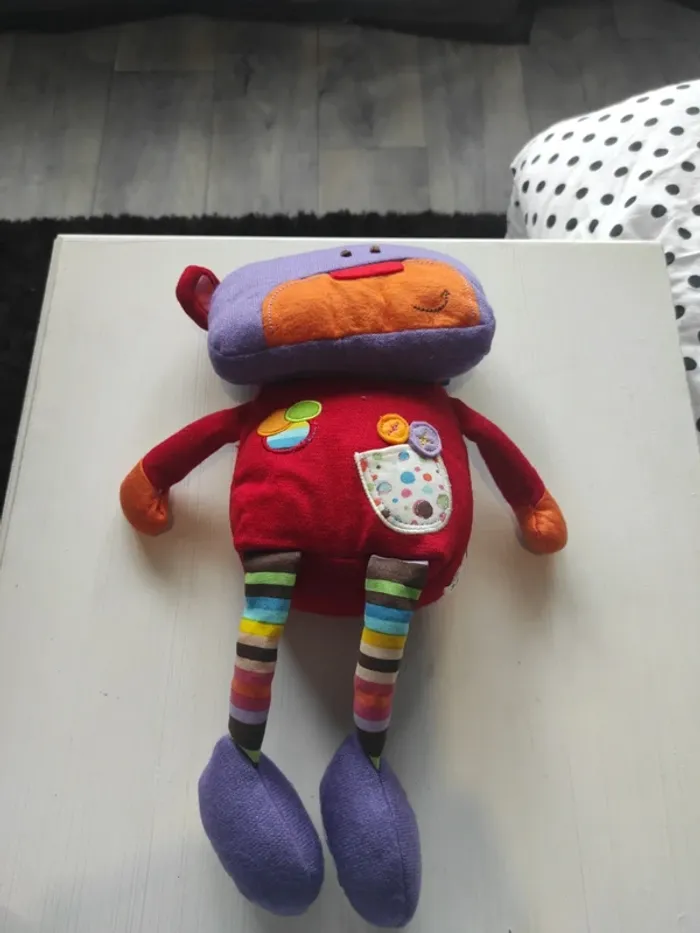 Doudou Charly l ourson Fnac Eveil et jeux
