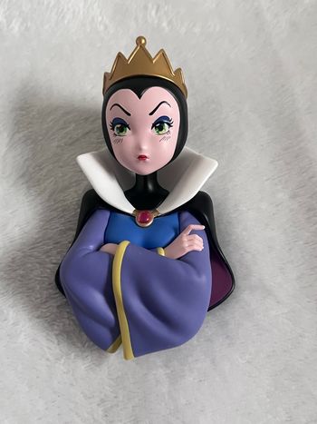 Reine Blanche Neige