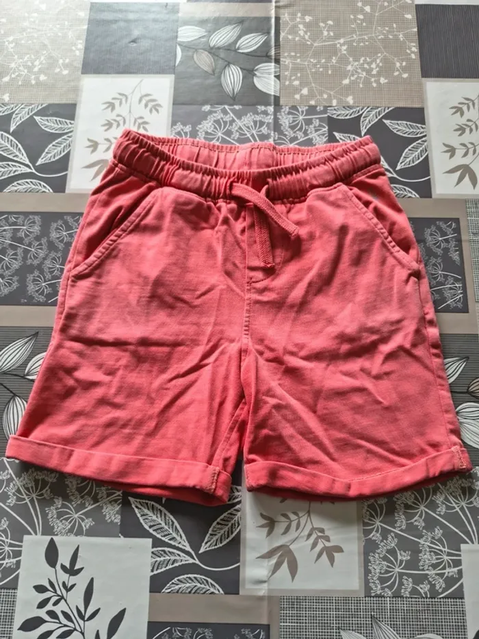 Short okaidi