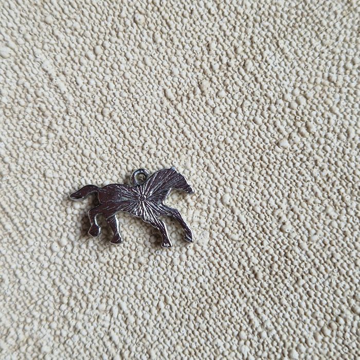 Pendentif argent cheval - photo numéro 4