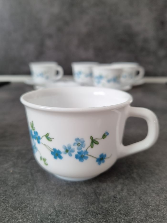 Tasses arcopal "myosotis " - photo numéro 2