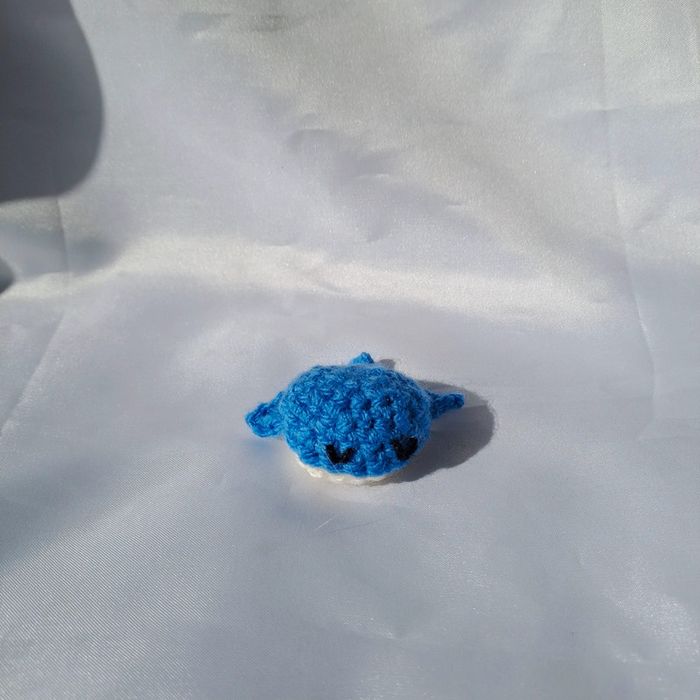 Mini baleine au crochet - photo numéro 2