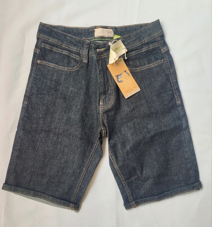 VEUF - Short Bermuda Vasken Rica
Lewis Taille F 40 / US 31