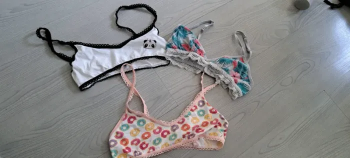 Lot 1ers soutien gorge en coton