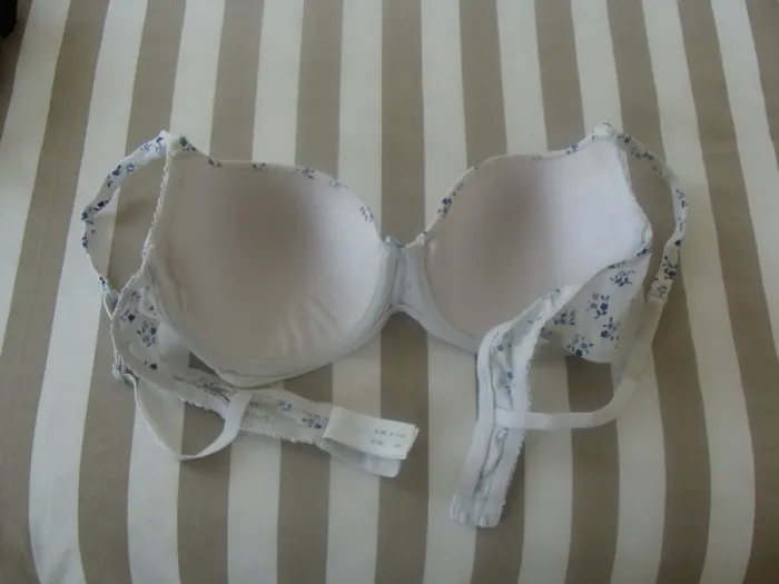 Soutien Gorge - photo numéro 2