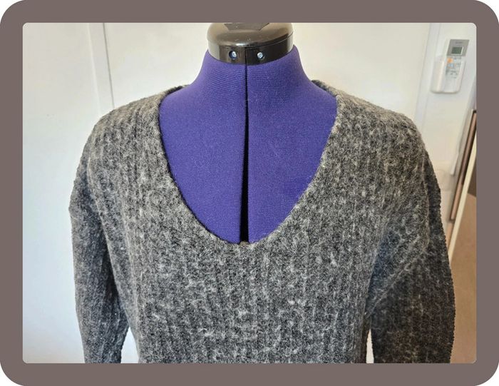 Pull gris - photo numéro 3