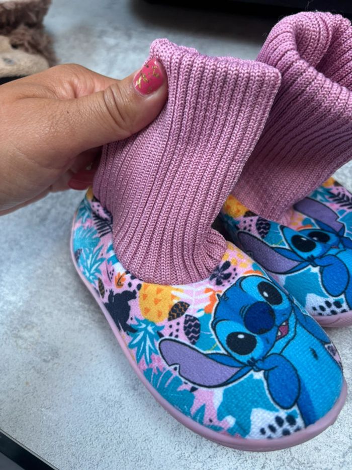 Chaussons stitch disney taille 23 - photo numéro 3