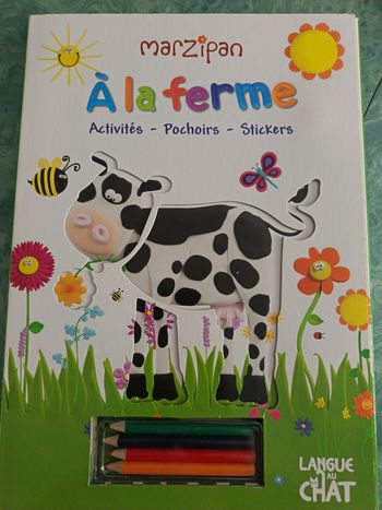 Livre à la ferme activités, pochoirs et stickers