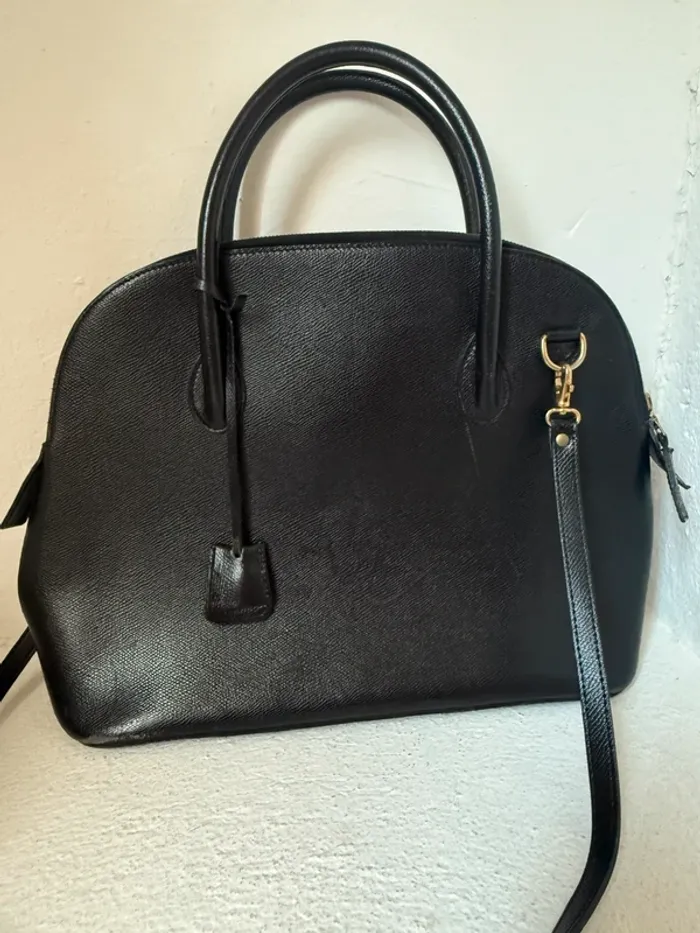 Sac Céline Bolide Noir Intérieur Rouge – M94 – Avec Bandoulière 100 cm - photo numéro 2
