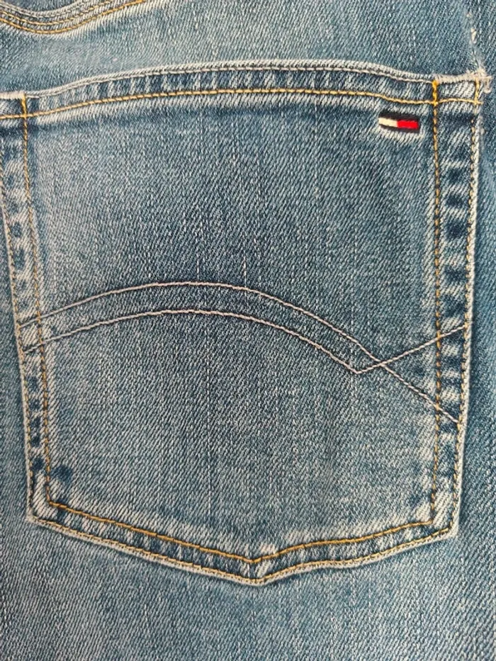 Jean droit Tommy Hilfiger - photo numéro 3