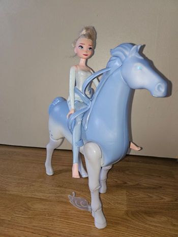 Elsa et son cheval
