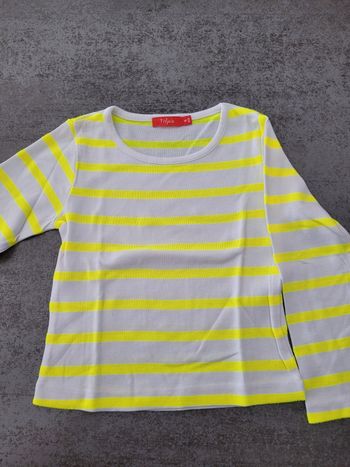 Tee-shirt rayé- 4 ans -