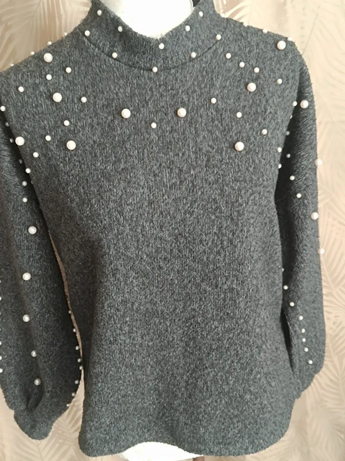 Pull gris a perle blanche - Taille 38 - photo numéro 2