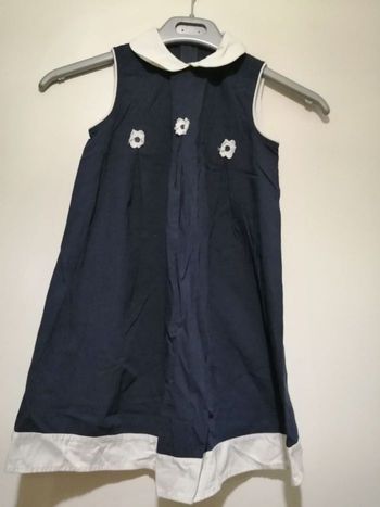 Robe sans manches polomino bleu marine. Taille 6ans.