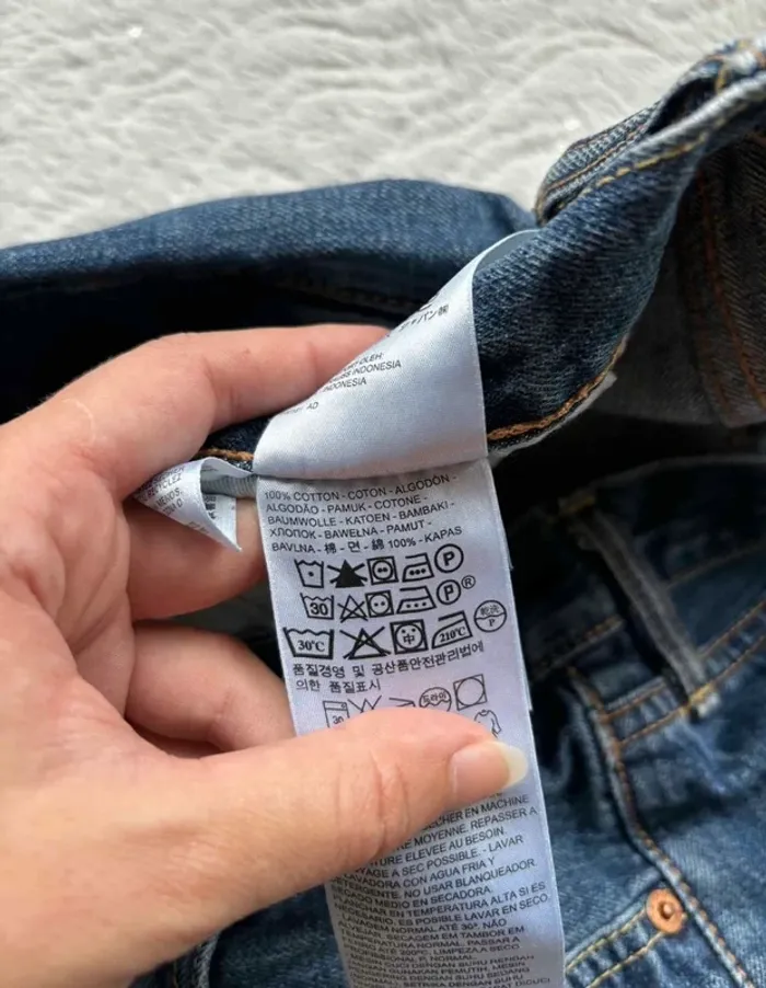 Jean Levi’s 501 bleu coupe straight droite fuselé taille M/40 W40 L32 homme - photo numéro 9