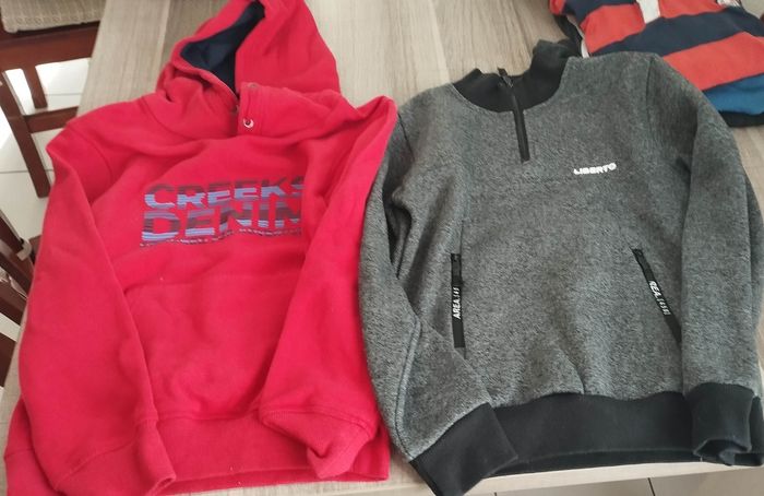 Lot de vêtements 10 ans - photo numéro 3